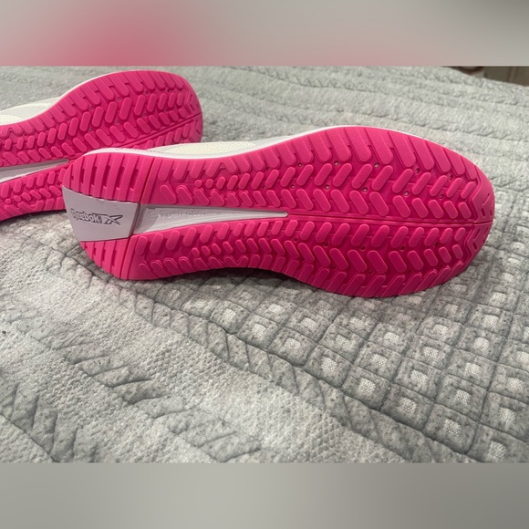 NEW WITH TAGS Redbox Energen plus running shoes. - Picture 5 of 5